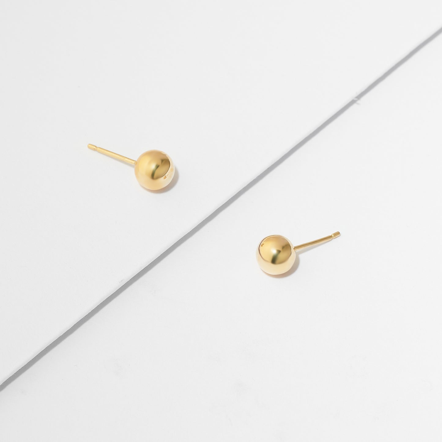 9K Yellow Gold Ball Stud Earrings