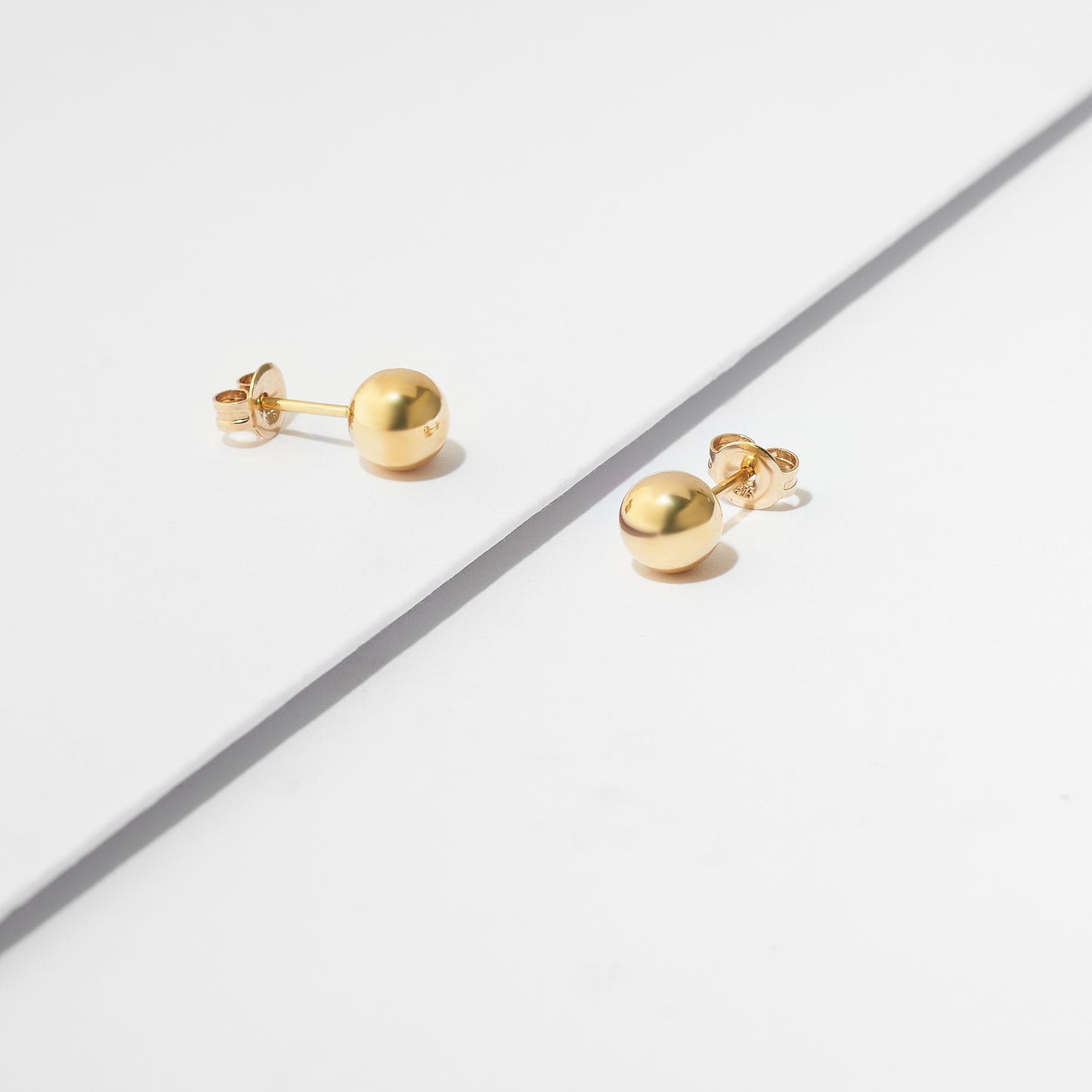 9K Yellow Gold Ball Stud Earrings