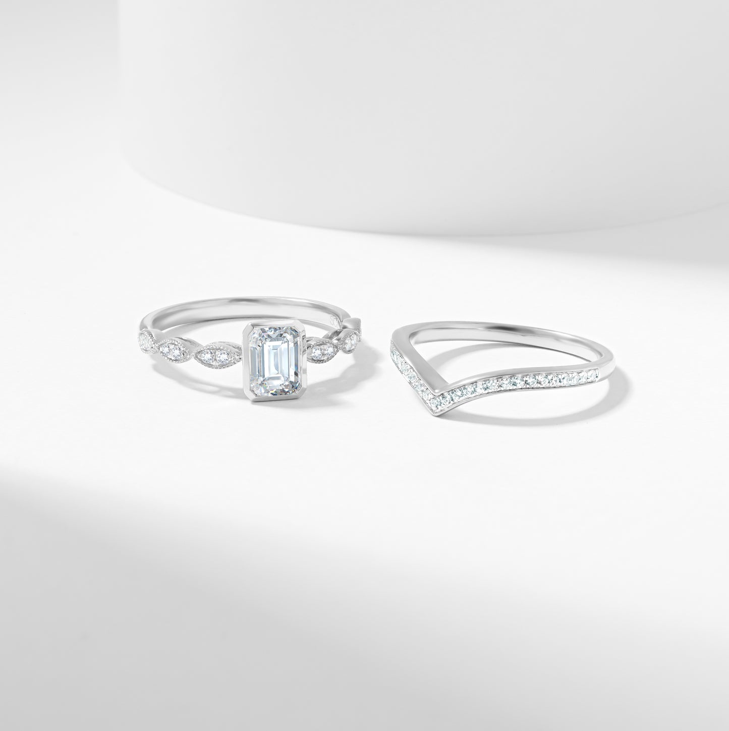 Emerald Cut Moissanite Solitaire Bridal Set 1.2tdw