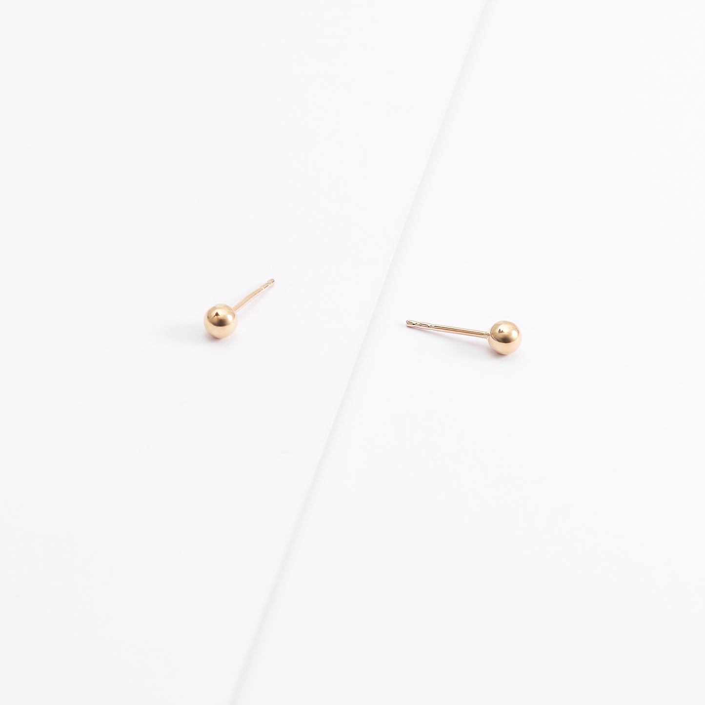 9K Yellow Gold Ball Stud Earrings