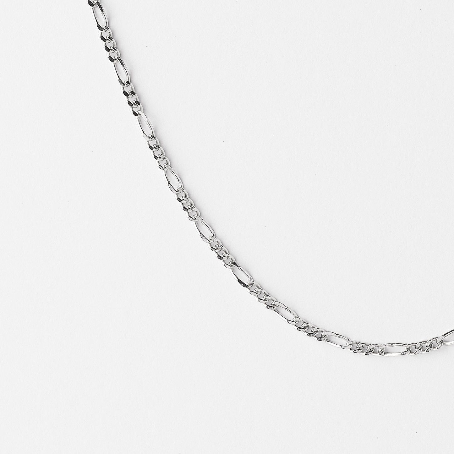 9K White Gold Diamond Cut 1+3 Figaro Chain