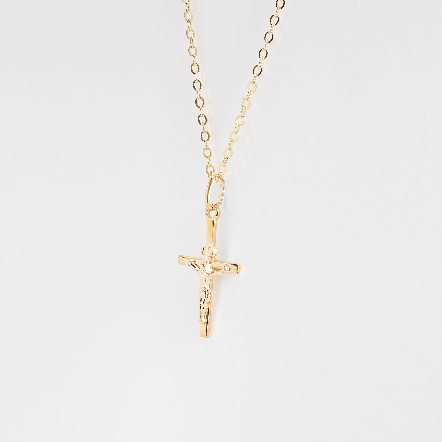 9K Yellow Gold Crucifix Pendant 21x13mm