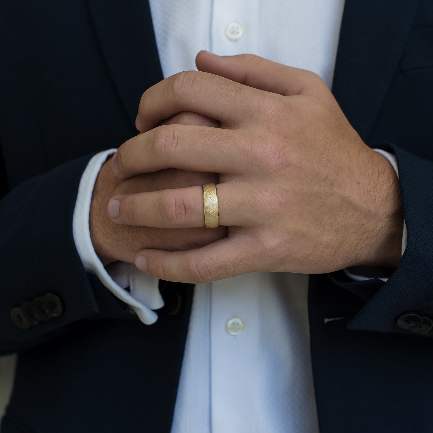 9K Yellow Gold Half Round Band Ring With A Crosshatch Finish Centre And Bevel Edges 7mm