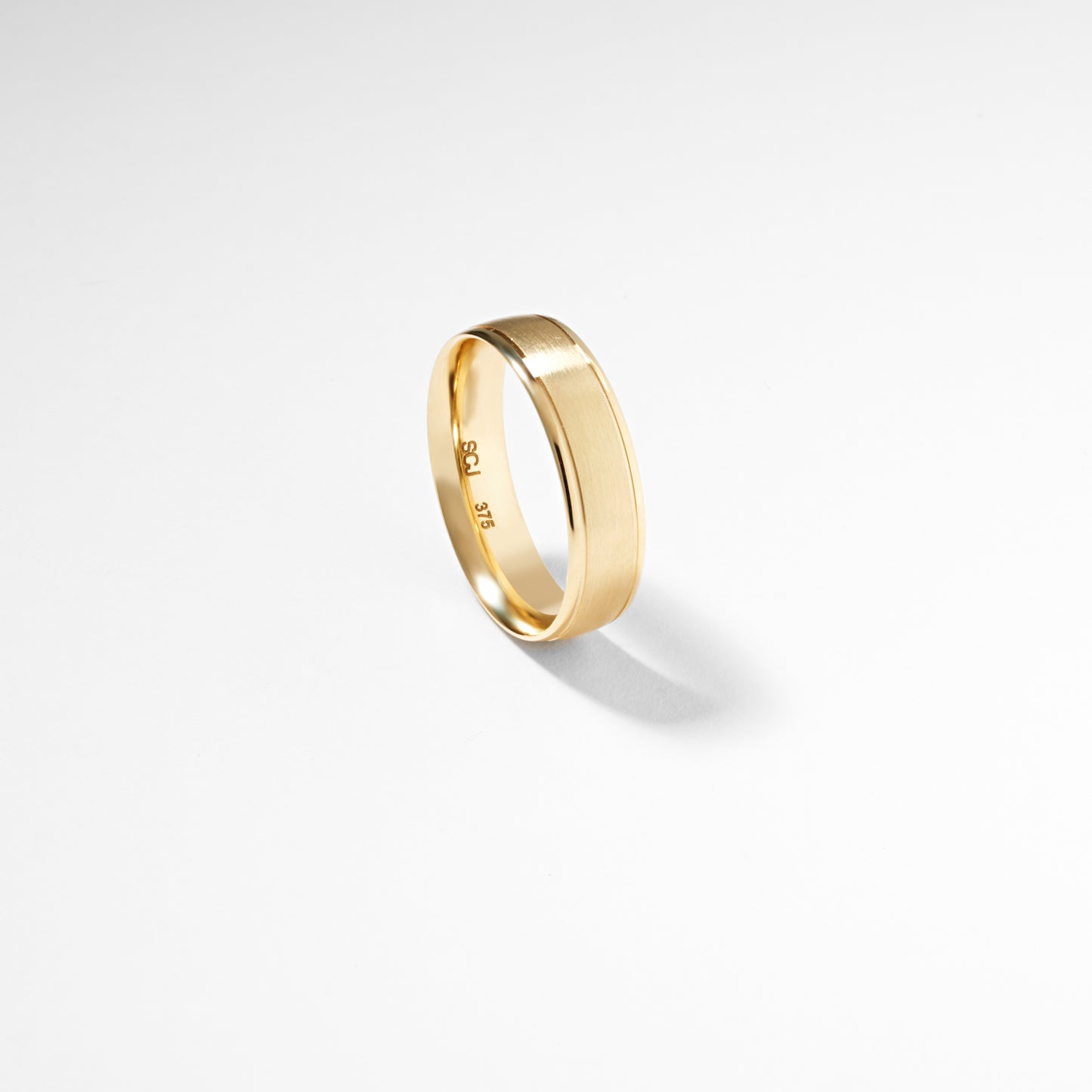 9K Yellow Gold Brushed Centre With Polished Edges Band Ring 6mm