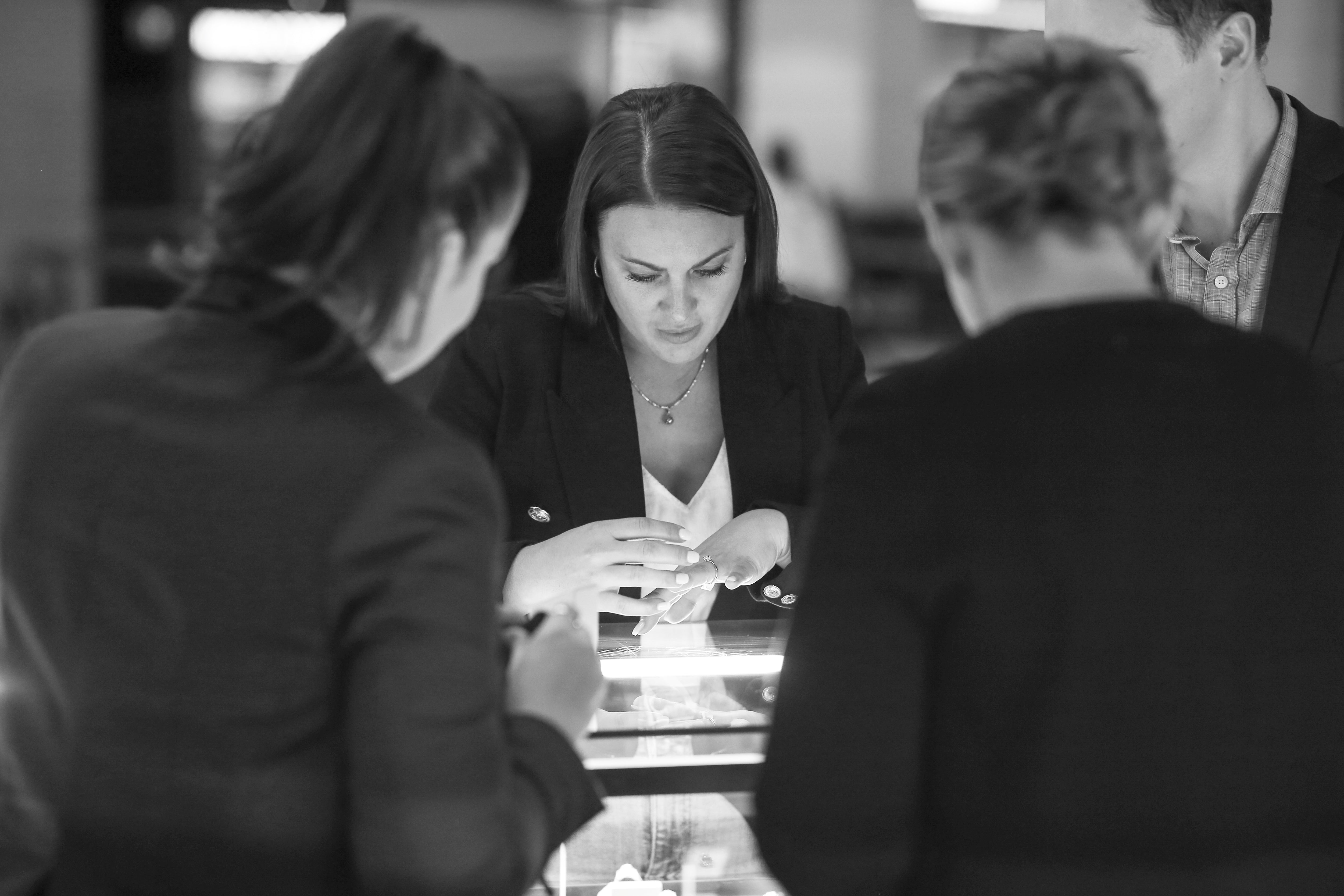 Jewellery shops store greenhills