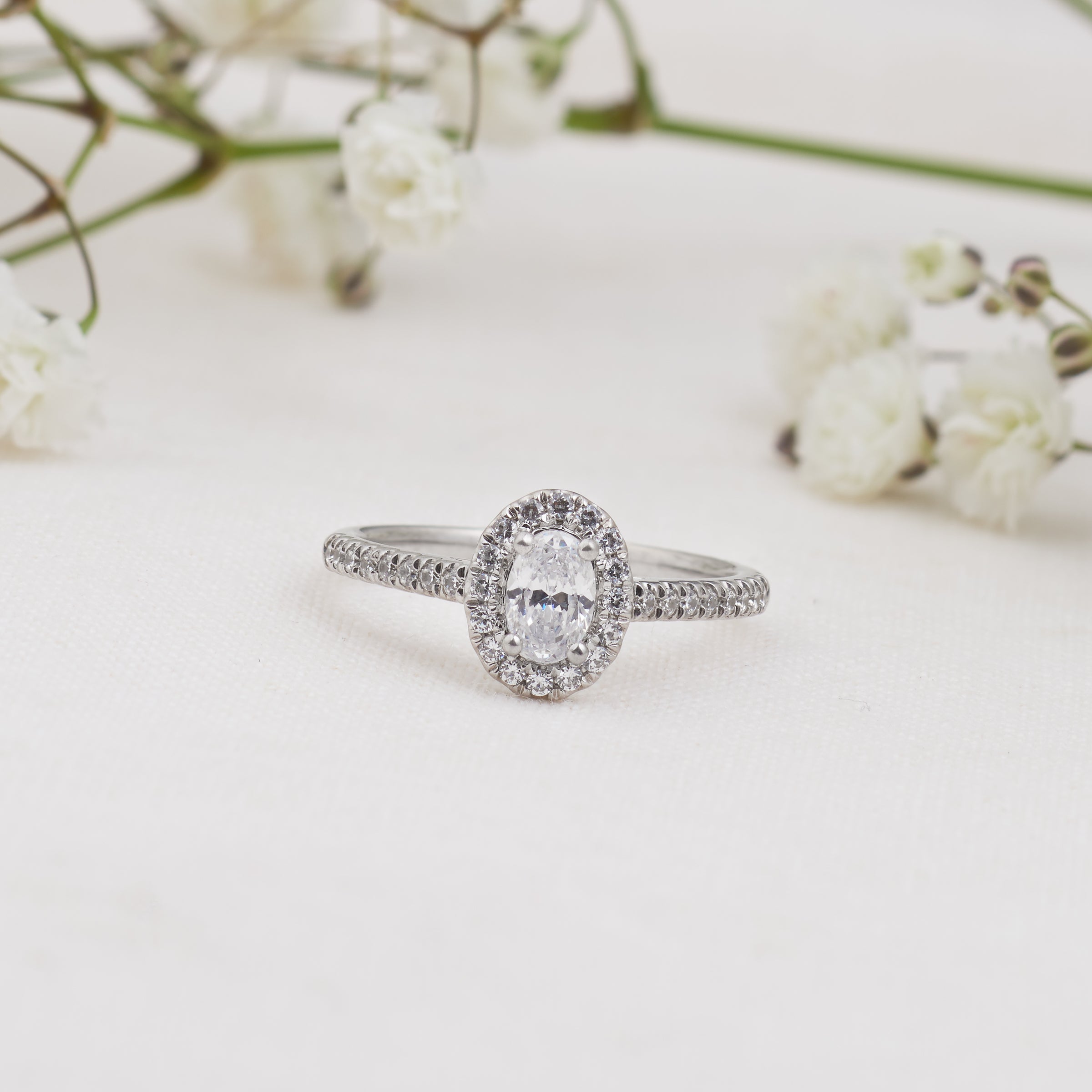 Halo diamond sale ring cheap