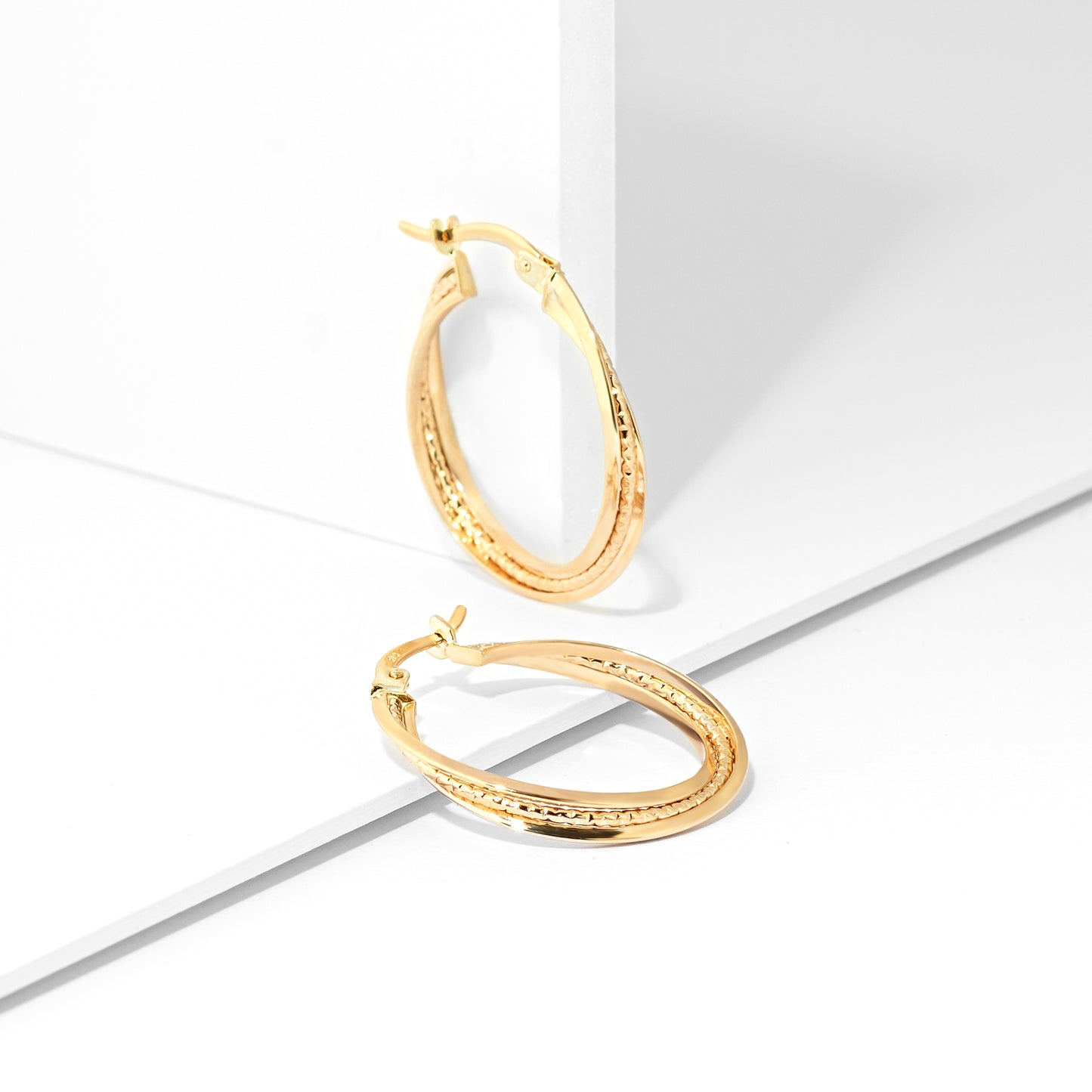 9K Yellow Gold Crossover Hoop Earrings 20mm