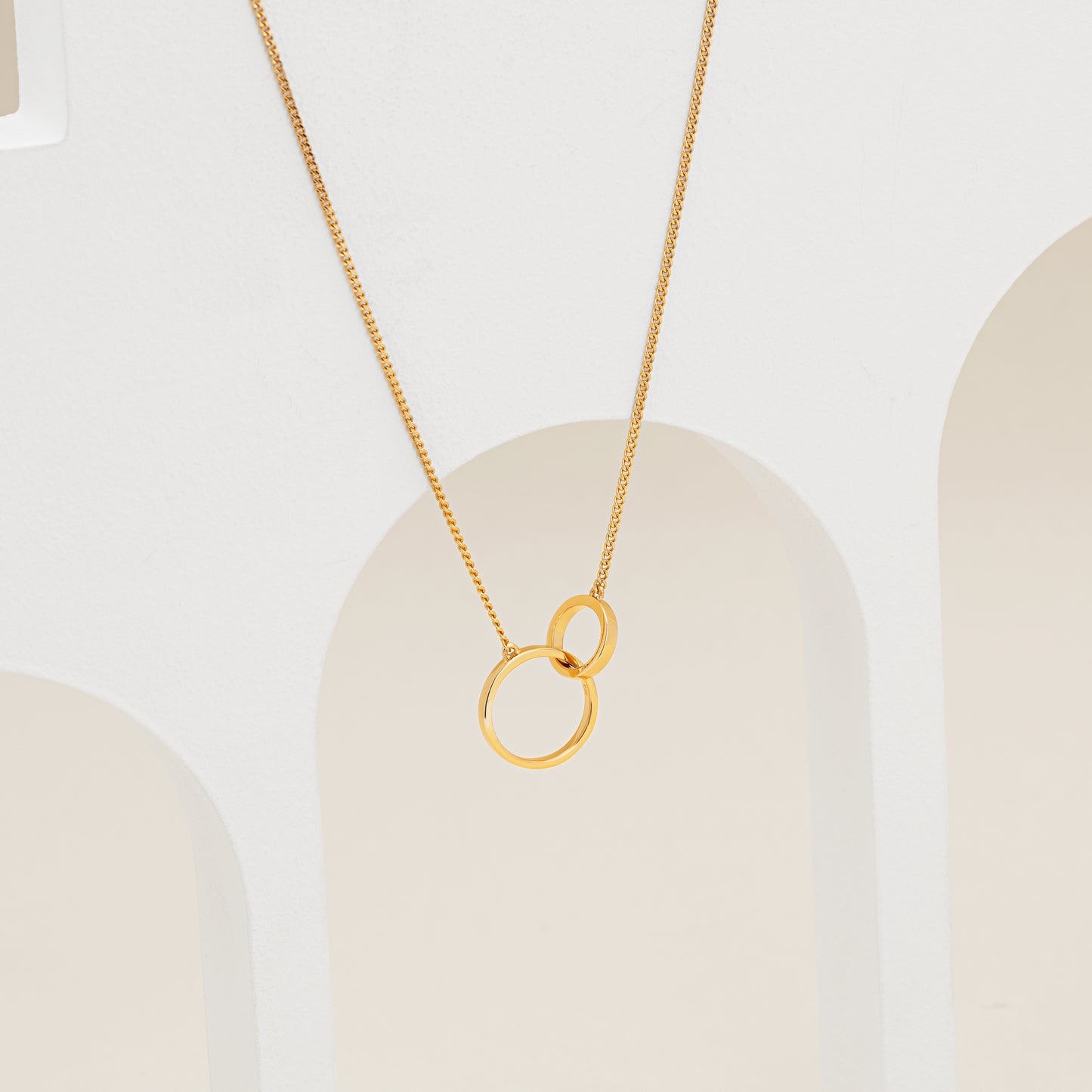 9K Yellow Gold Interlocking Circles Necklace – Simon Curwood Jewellers